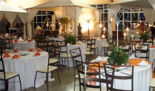 Ornamentação de salão de festa